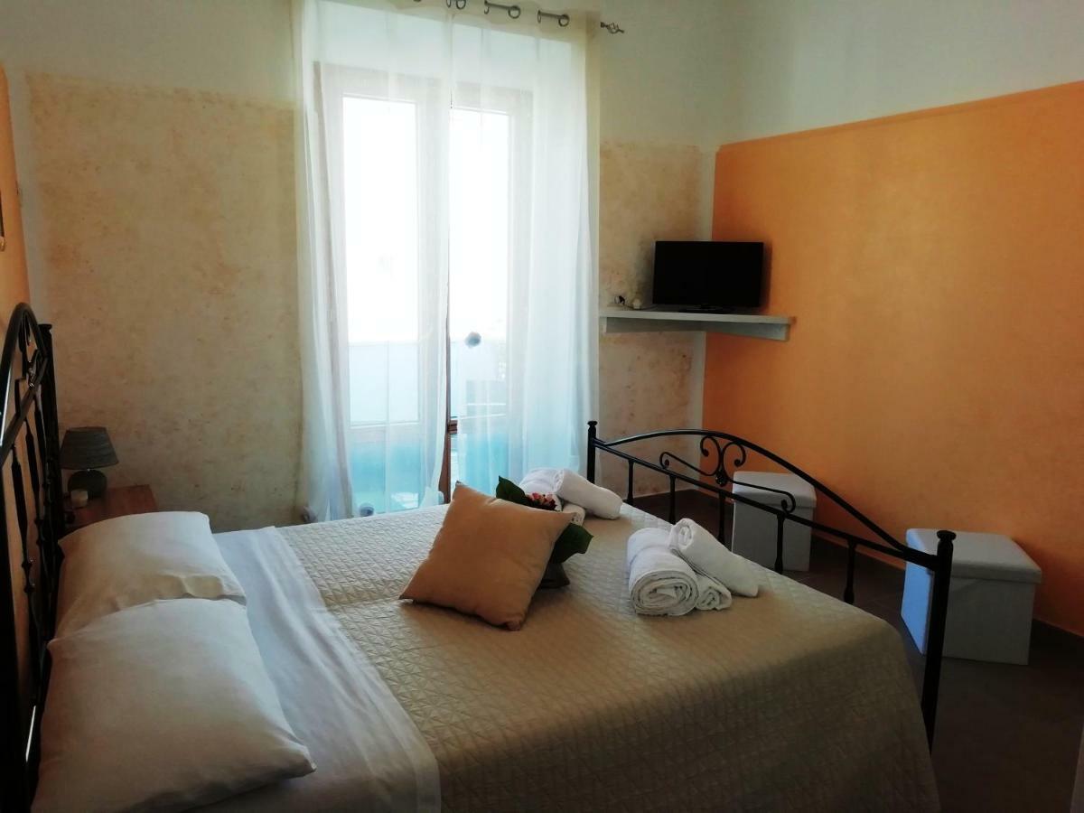 B&B Maresalento Racale Exteriör bild